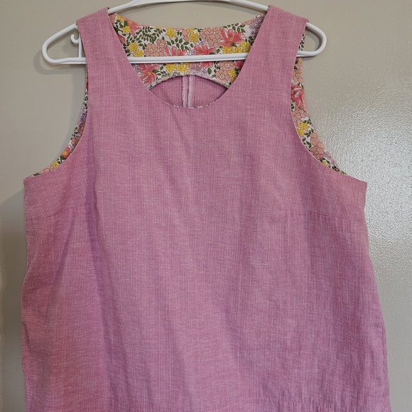 Pink Sleeveless Top - Picture 2 of 6
